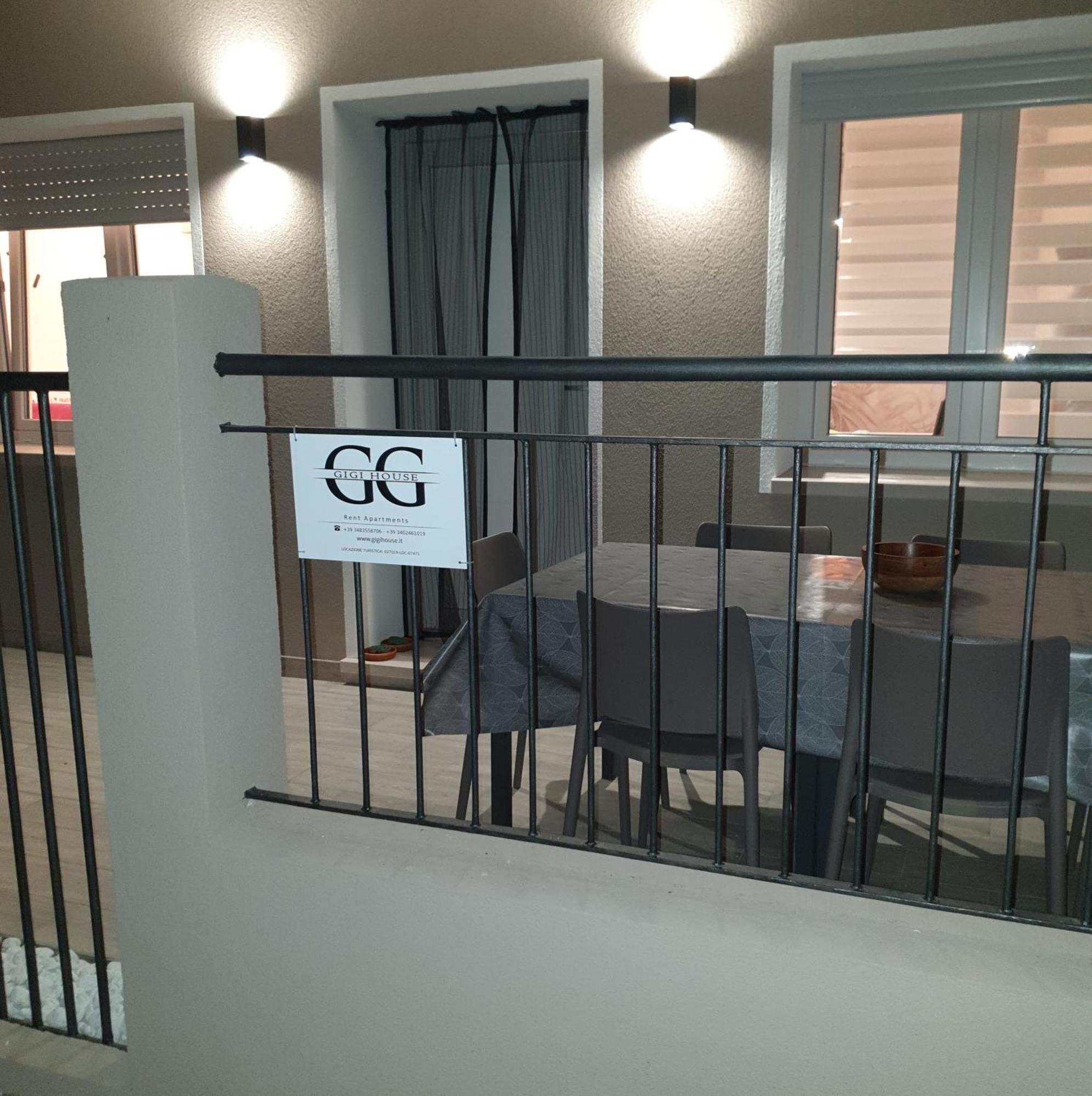 Gigi House Appartamento Piazza Mazzini 300M Dal Mare Τζεσόλο Λίντο Εξωτερικό φωτογραφία