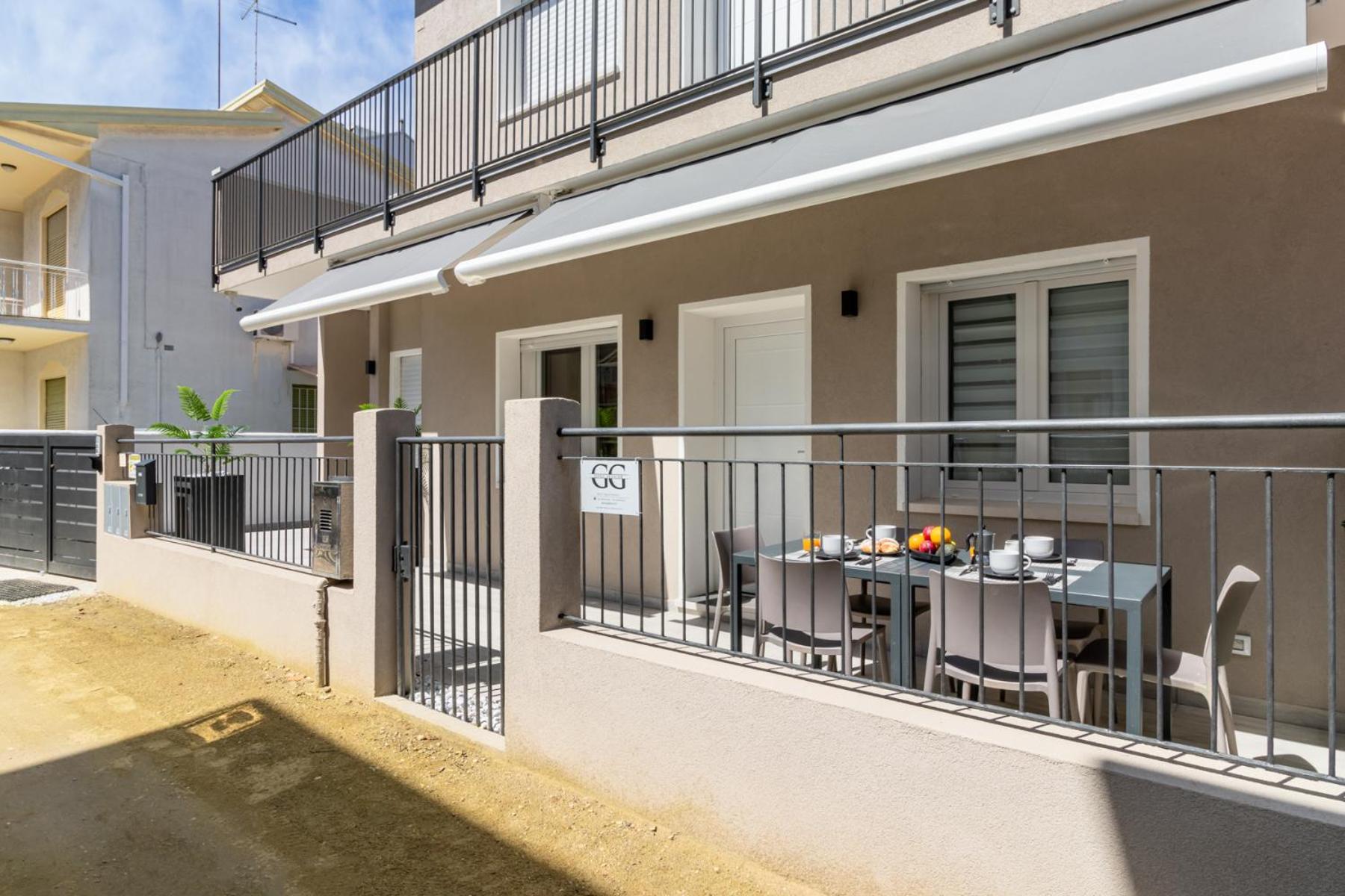 Gigi House Appartamento Piazza Mazzini 300M Dal Mare Τζεσόλο Λίντο Εξωτερικό φωτογραφία
